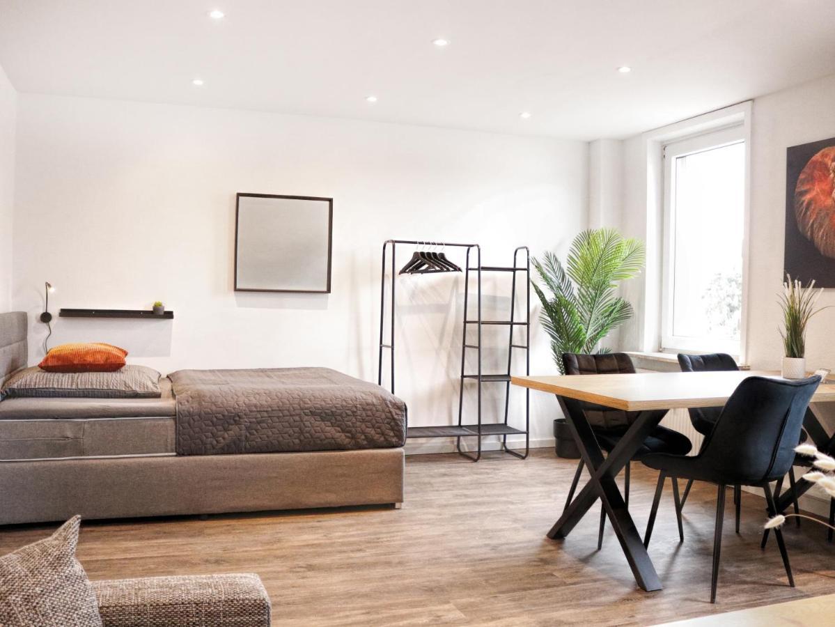 Lightplace • Groessere Gruppen • 4 Einzelzimmer • Boxspring • Smart Tv • Biergarten • Restaurant Braunschweig Eksteriør billede