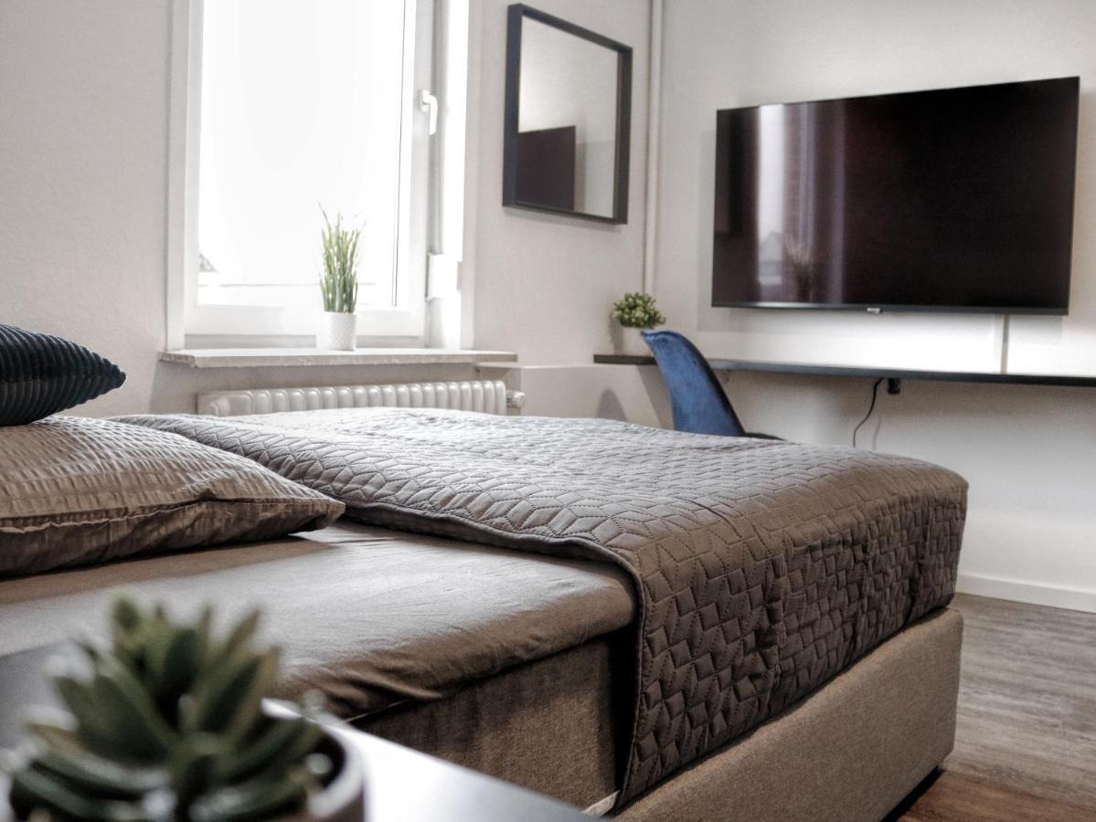 Lightplace • Groessere Gruppen • 4 Einzelzimmer • Boxspring • Smart Tv • Biergarten • Restaurant Braunschweig Eksteriør billede