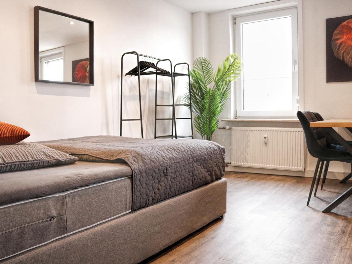 Lightplace • Groessere Gruppen • 4 Einzelzimmer • Boxspring • Smart Tv • Biergarten • Restaurant Braunschweig Eksteriør billede