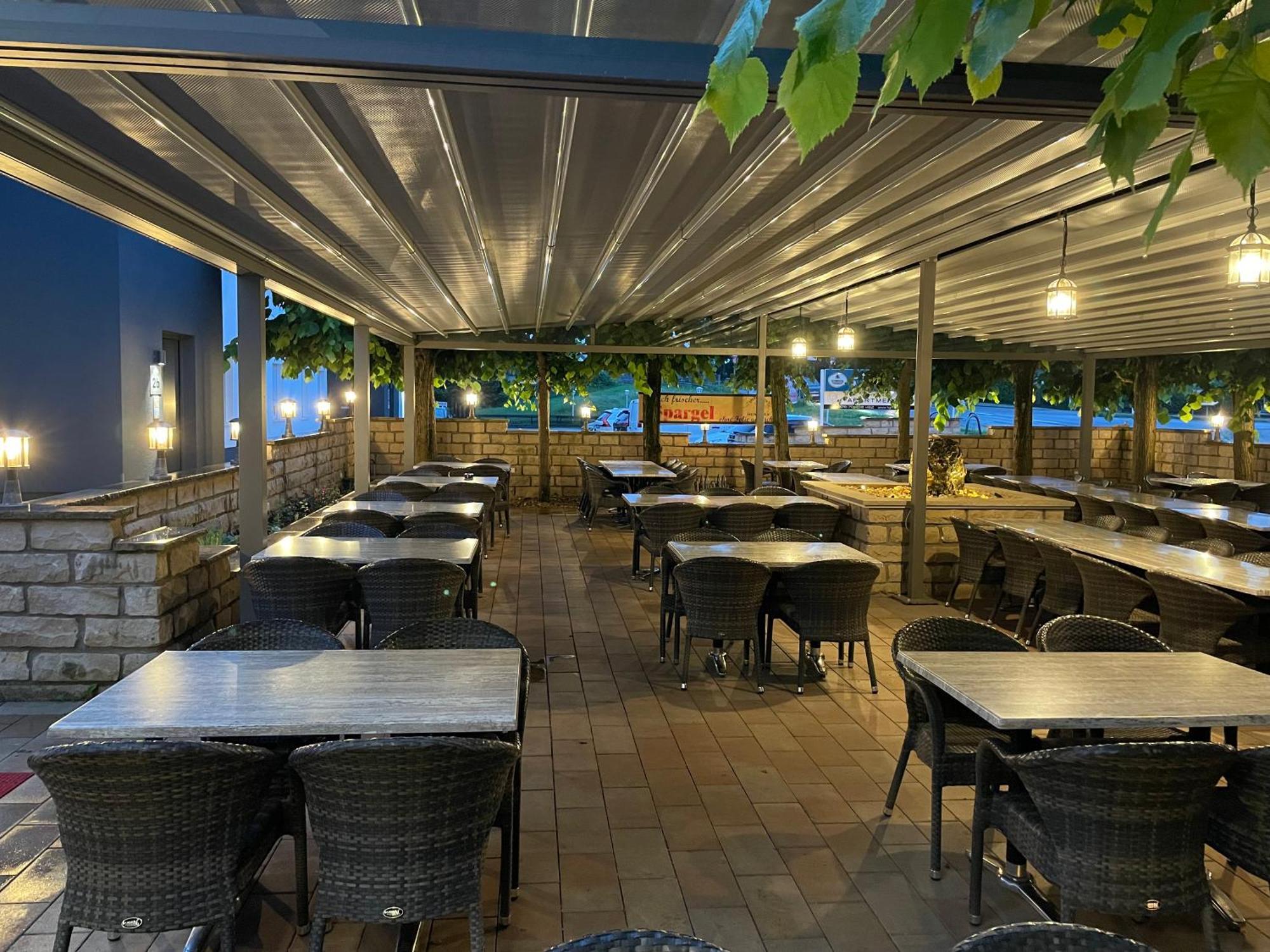 Lightplace • Groessere Gruppen • 4 Einzelzimmer • Boxspring • Smart Tv • Biergarten • Restaurant Braunschweig Eksteriør billede